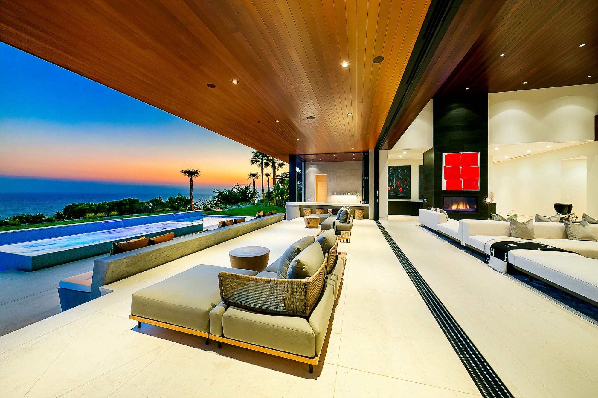 Malibu Beach Oasis - Sheldon James